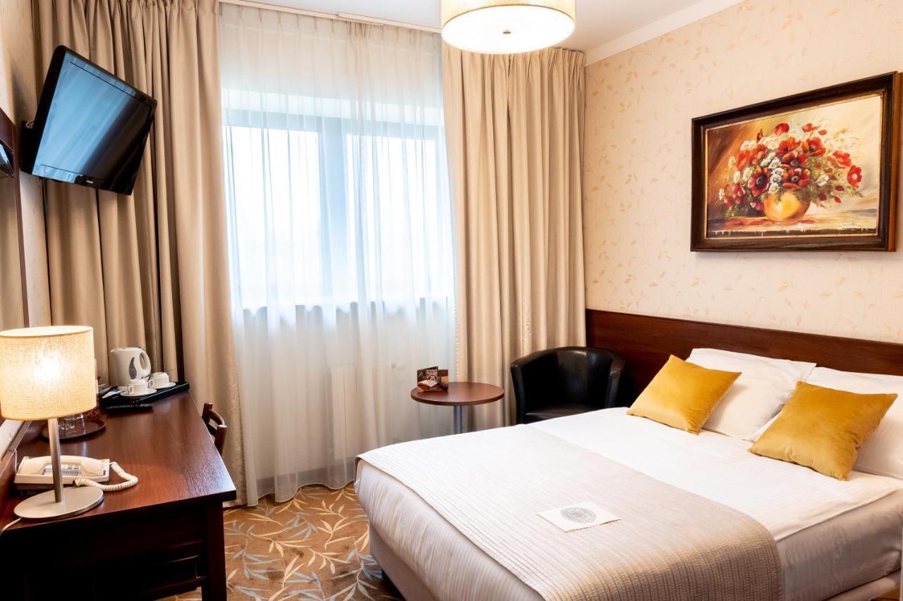 Centrum Barnabitow Warsaw Ngoại thất bức ảnh
